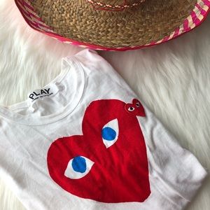 Comme des garcons tee🔥